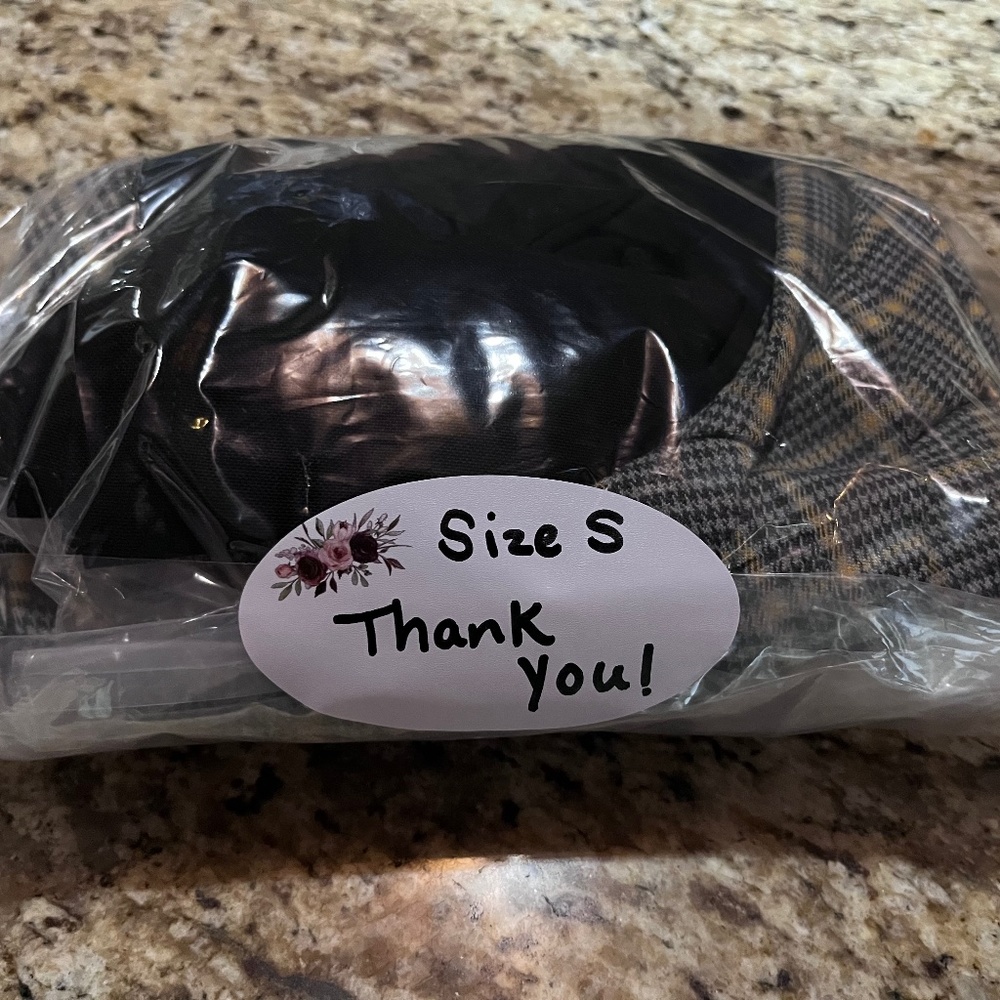 SIZE SMALL WOMENS/JUNIORS MYSTERY LOT!